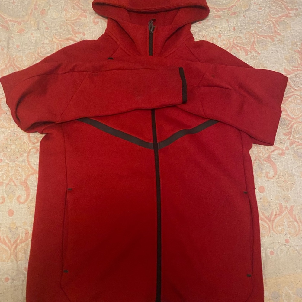Nike Red Hoodie with Black Zipper - Picture 5 of 6